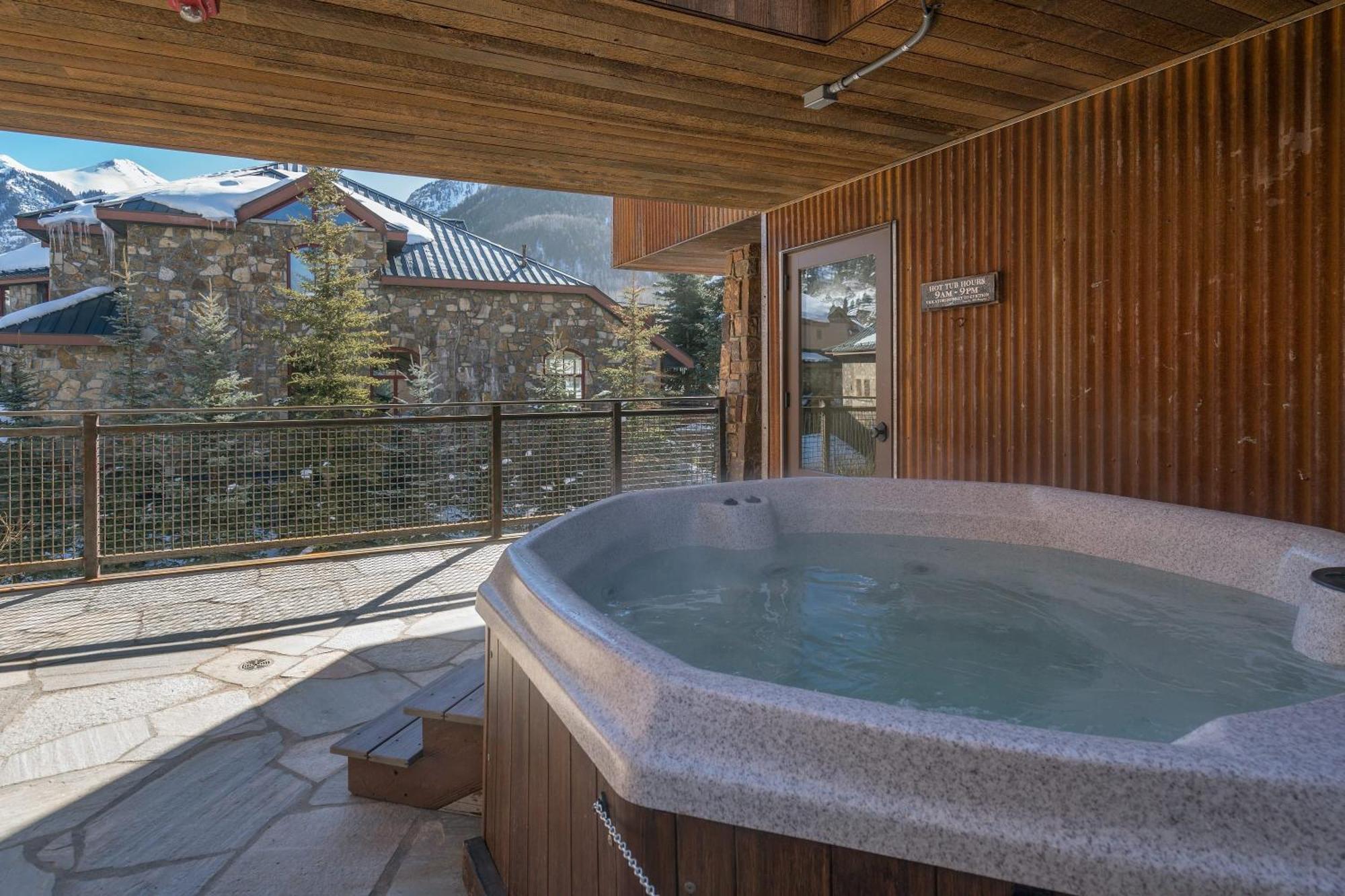 Ghostriders 5 By Avantstay 2 Bedroom Condo Near Main Street Hiking Skiing Str Permit 3571 Telluride Bagian luar foto
